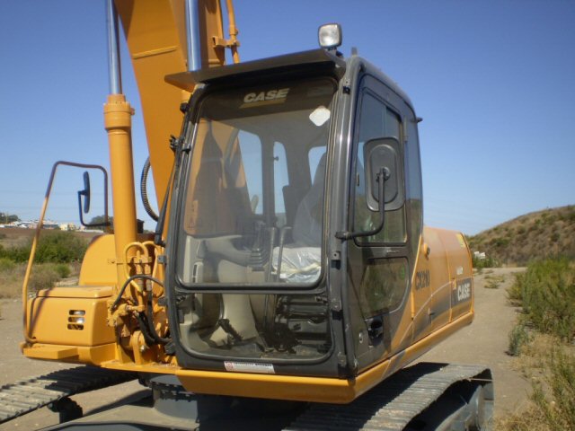 CASE  CX 210
